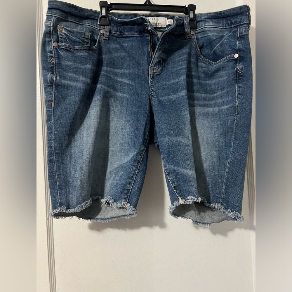 🌸3/$30🌸Torrid Jean shorts
